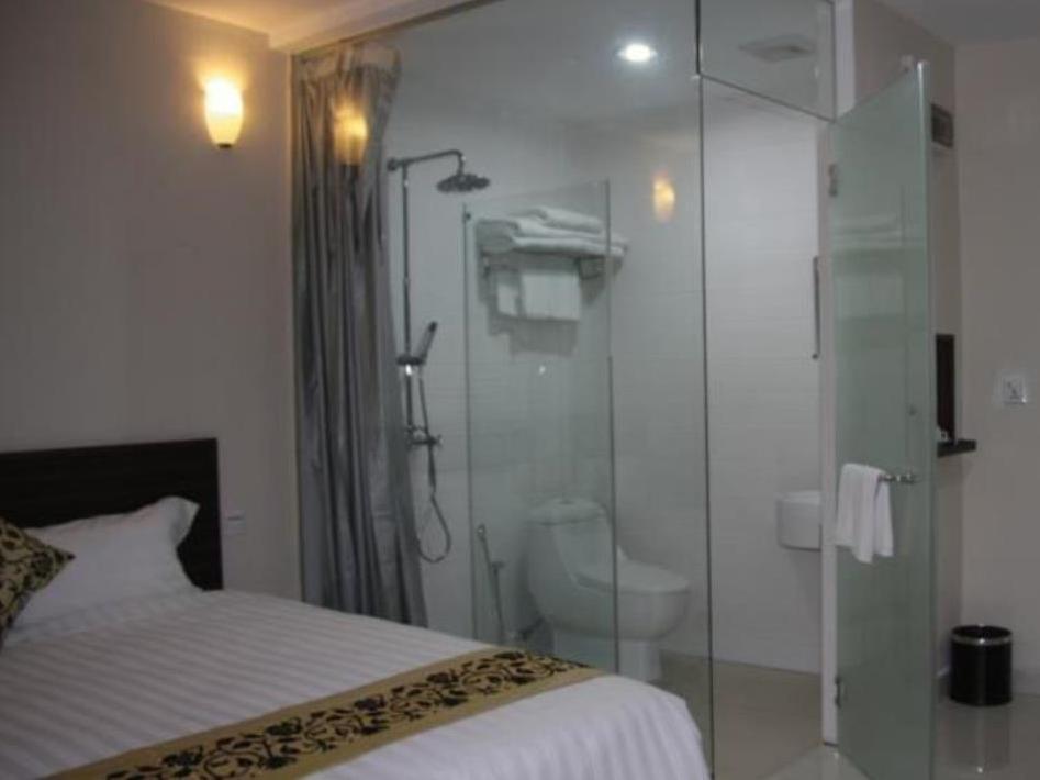 Azio Hotel Куах Экстерьер фото